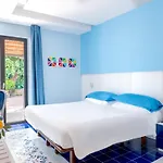 Hotel Cristina 4*