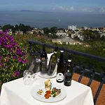 Hotel Cristina 4*