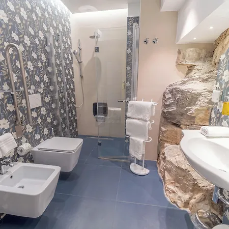 Otel Cristina